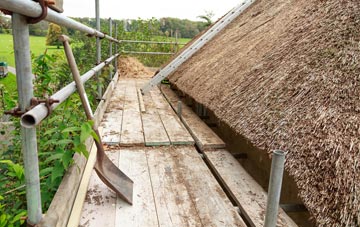advantages of Caulkerbush thatch roofing